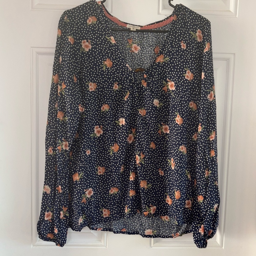 Women’s long sleeve